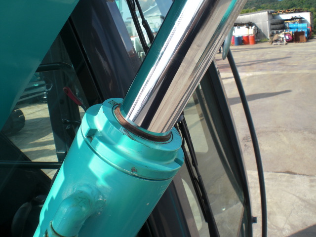 SK75SR-3 27740 15.JPG